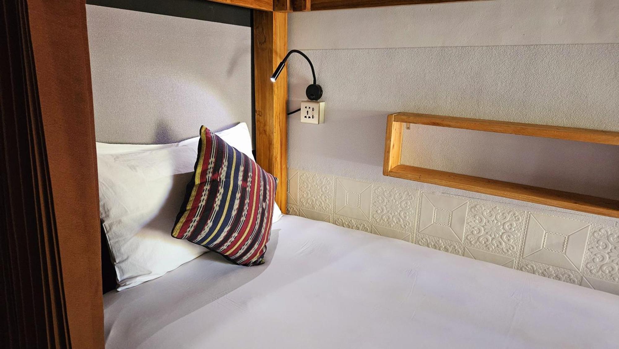 Suba Homestay Lembongan Værelse billede